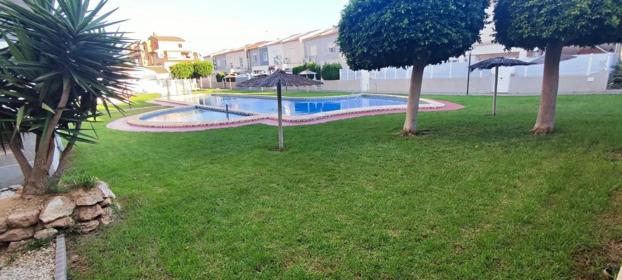 Estudio De Lujo Torrevieja Dış mekan fotoğraf